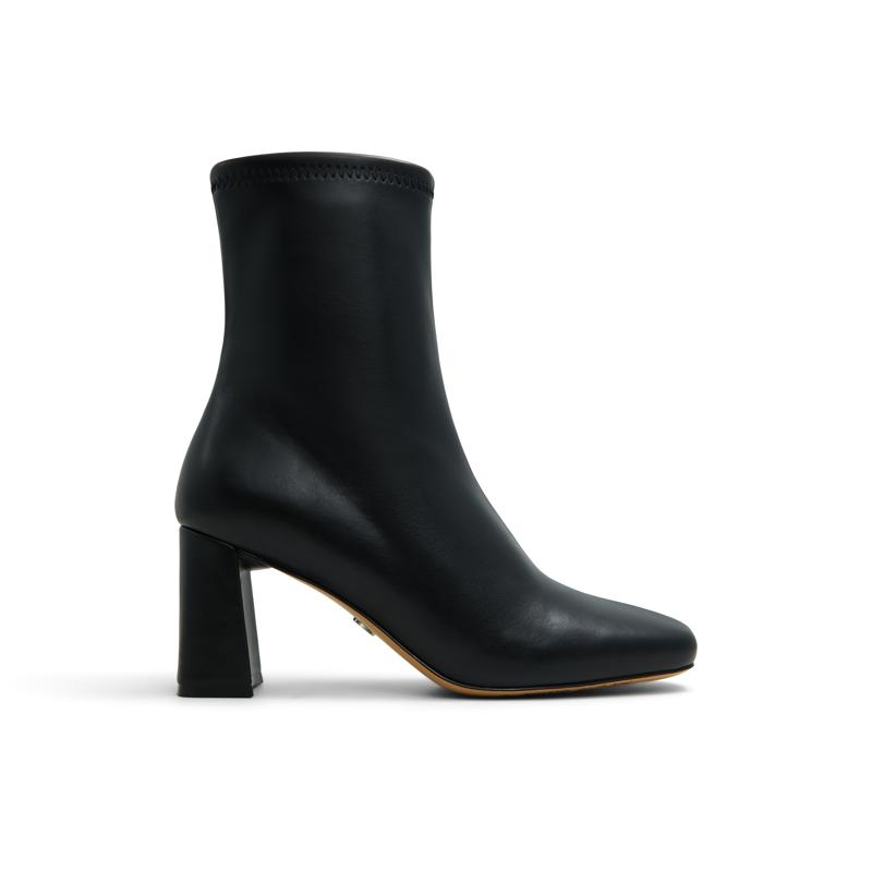 BOOTS - BLACK
