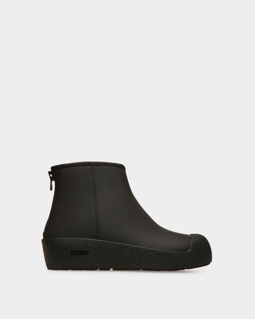 ANKLE BOOTS - BLACK