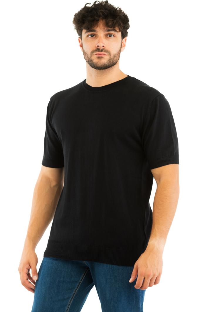 T-SHIRT - BLACK
