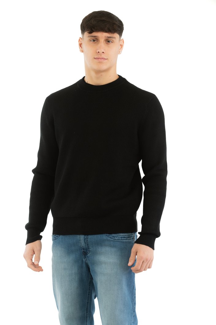 SWEATER - BLACK