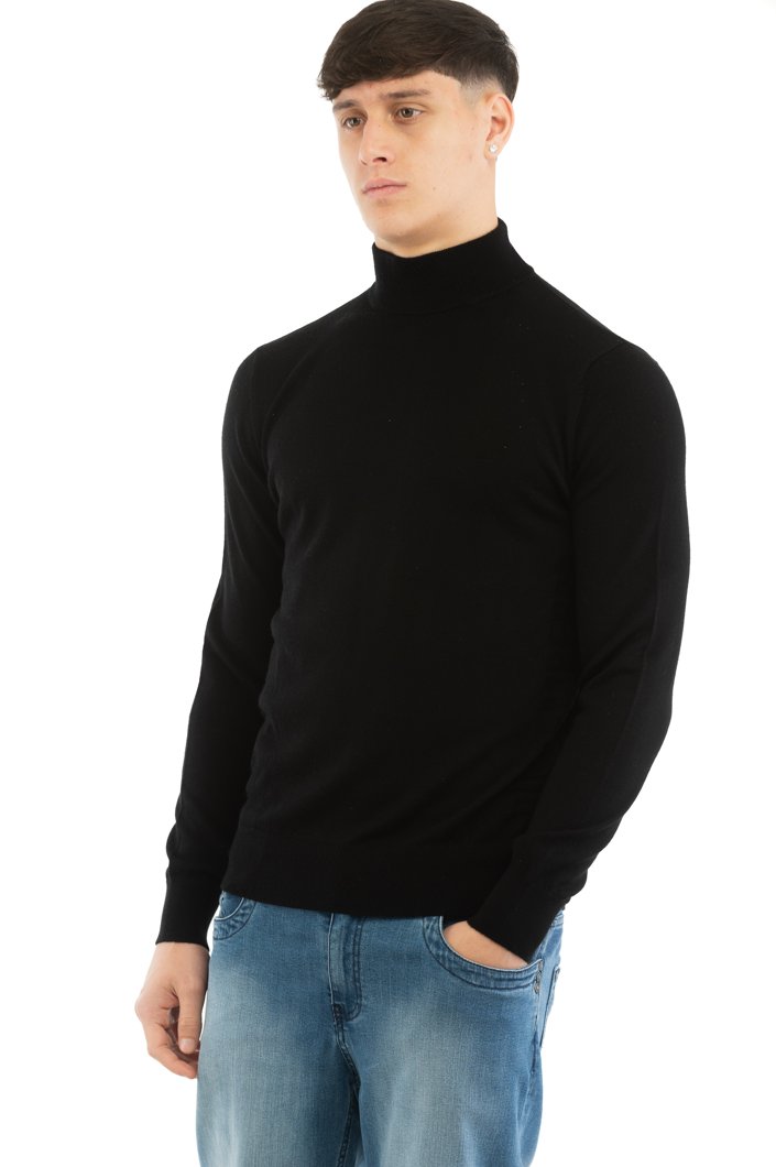 SWEATER - BLACK