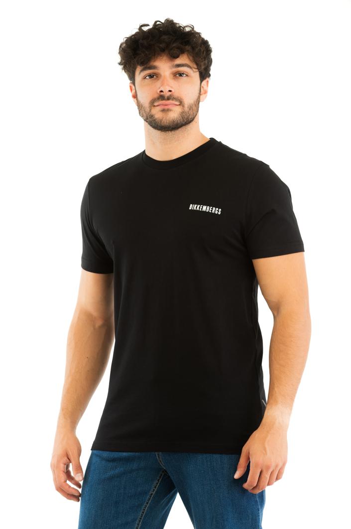 T-SHIRT - BLACK