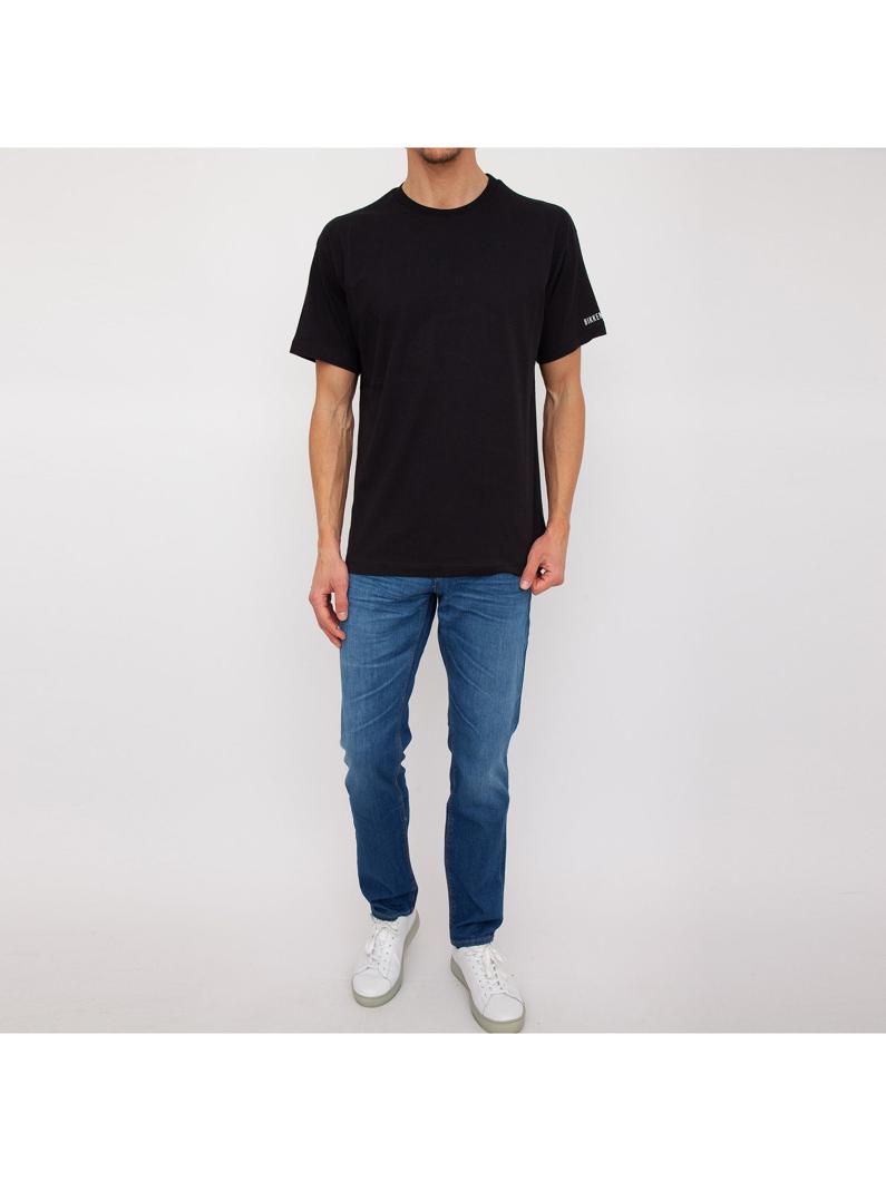T-SHIRT - BLACK