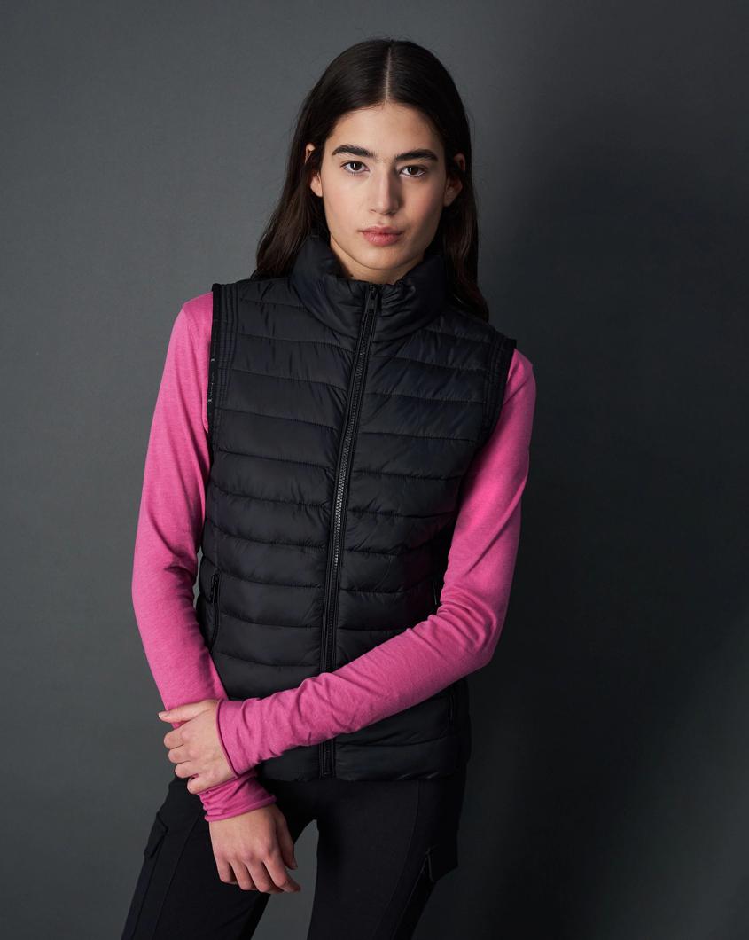 DOWN VEST - BLACK