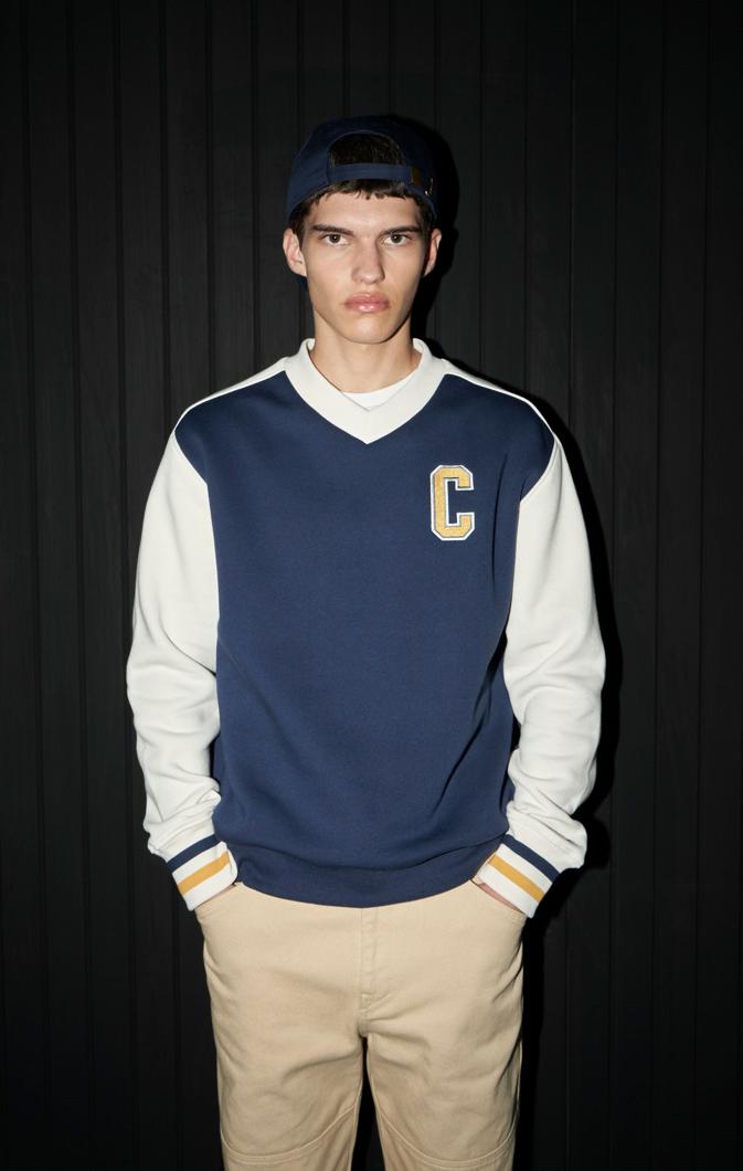 SWEATSHIRT - LIGHT BLUE