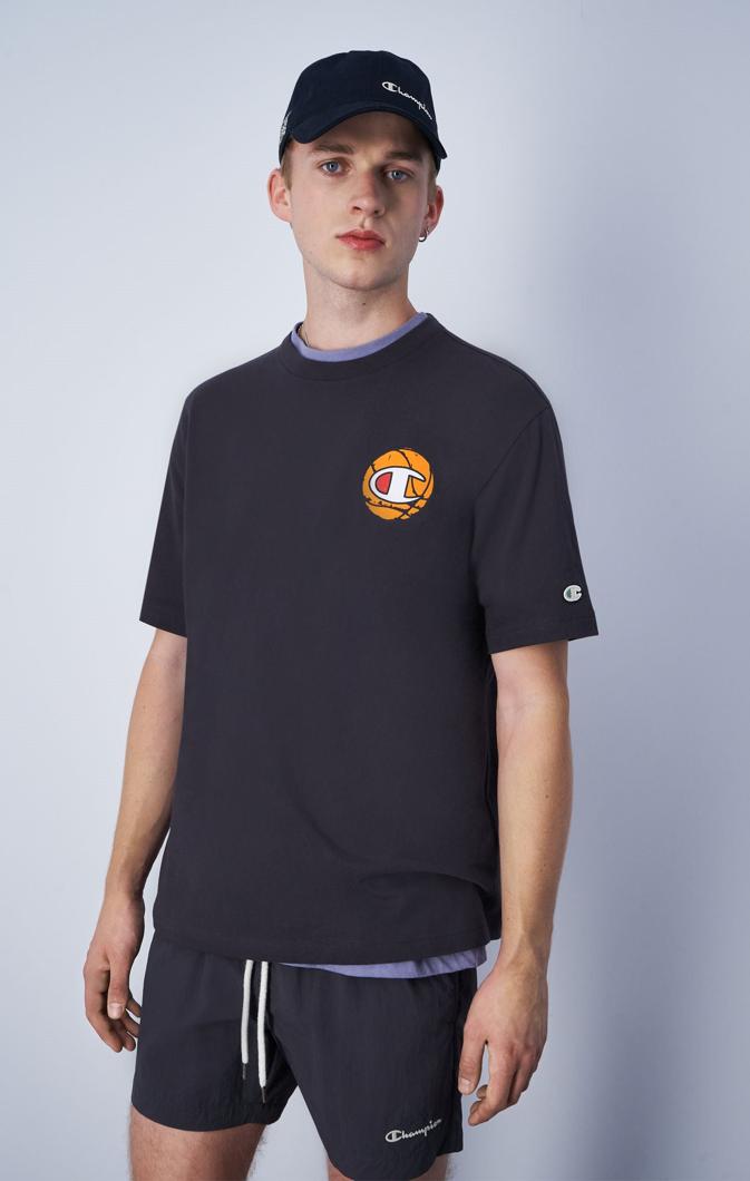 T-SHIRT - BLACK