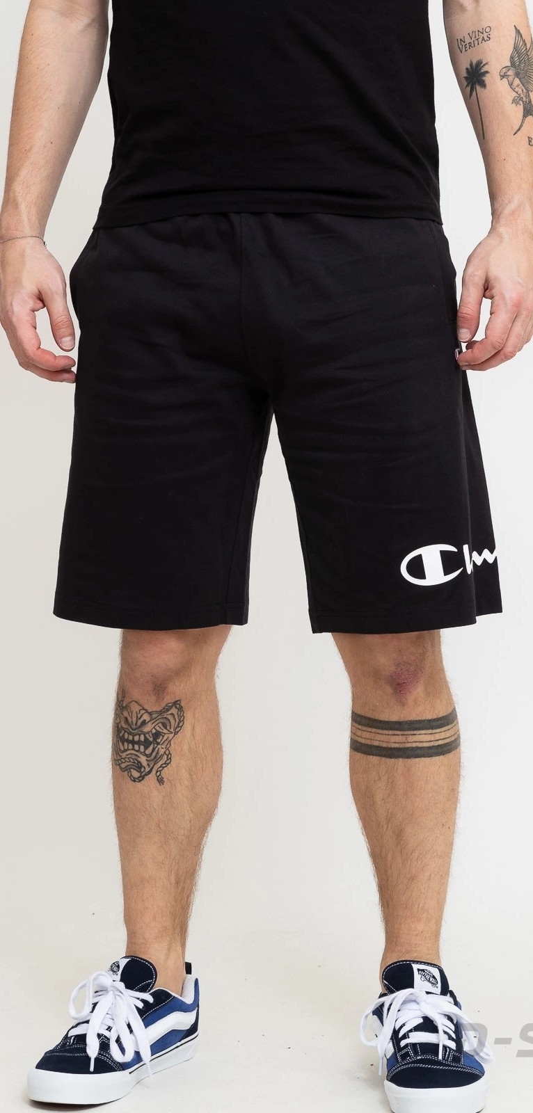 SHORTS - BLACK