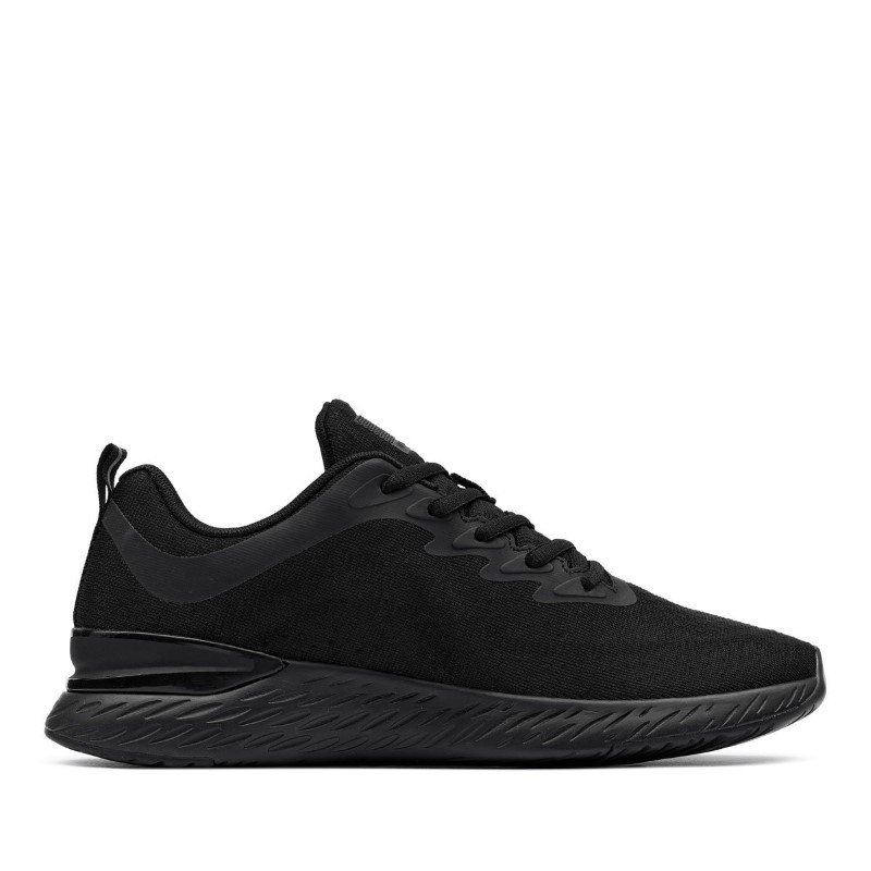 SNEAKERS - BLACK