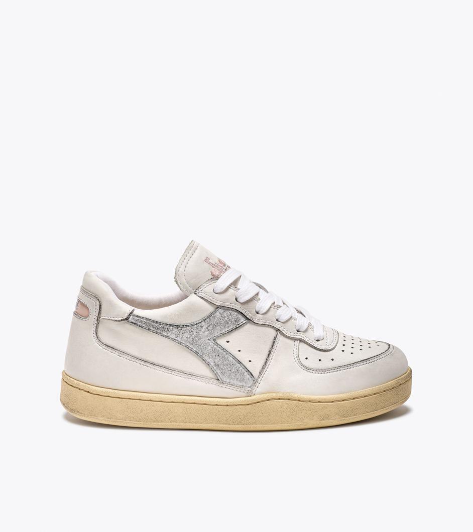 SNEAKERS - WHITE/SILVER ..