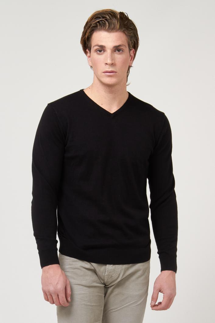 PULLOVER - BLACK