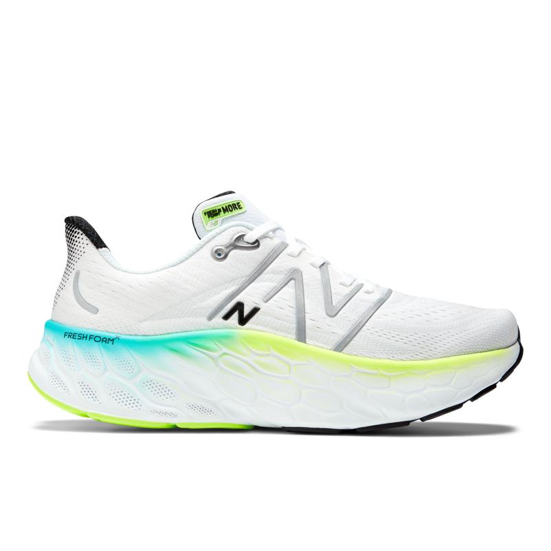 SNEAKERS - WHITE