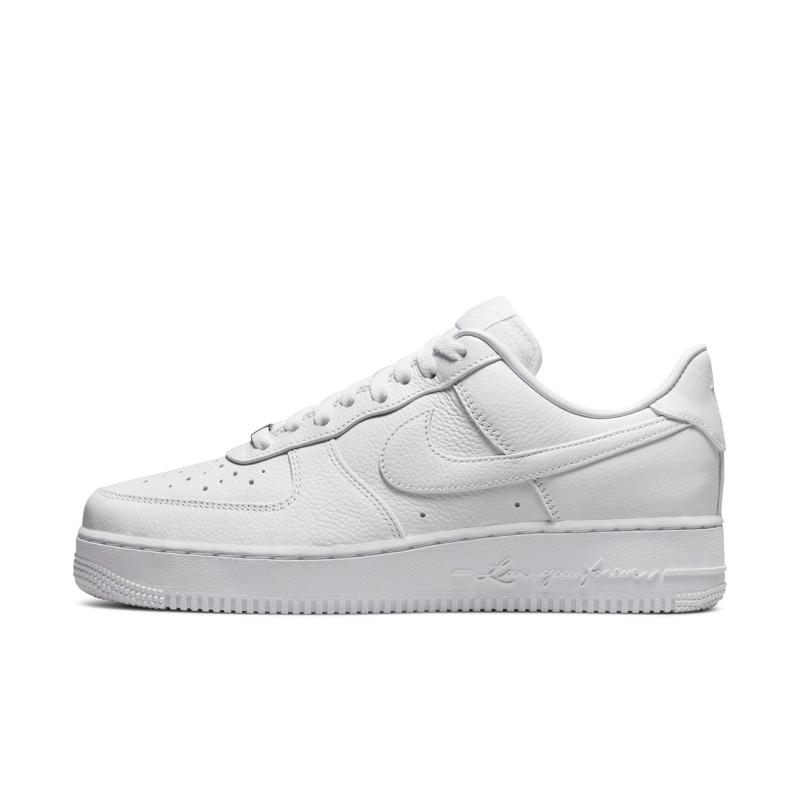 SNEAKERS - WHITE