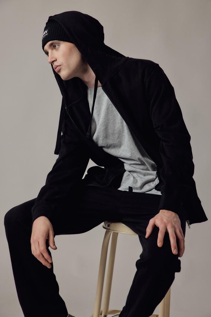 SWEATSHIRT - BLACK