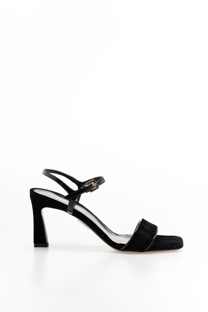 SANDALS - BLACK/PAINT