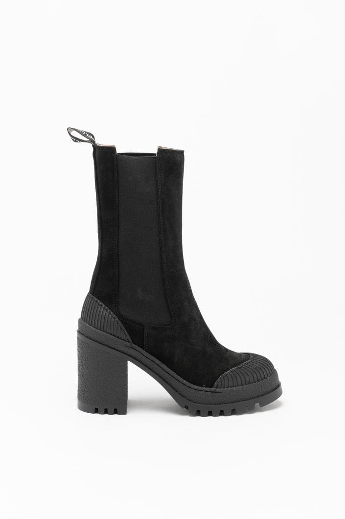 BOOTS - BLACK