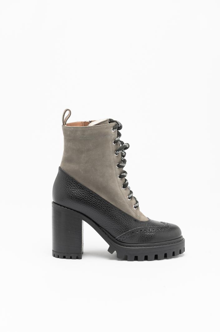 BOOTS - BLACK