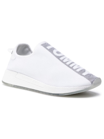 SNEAKERS - WHITE