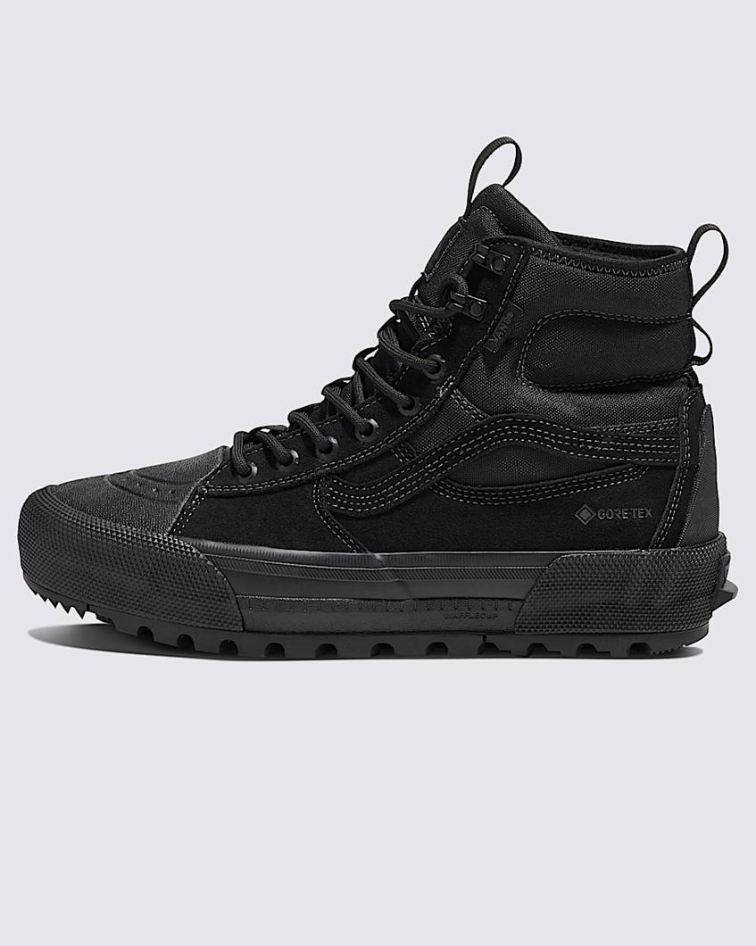 SNEAKERS - BLACKOUT